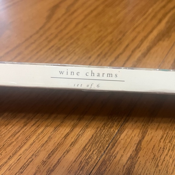 Pier 1 Multicolor wine glass charms - Picture 3 of 4